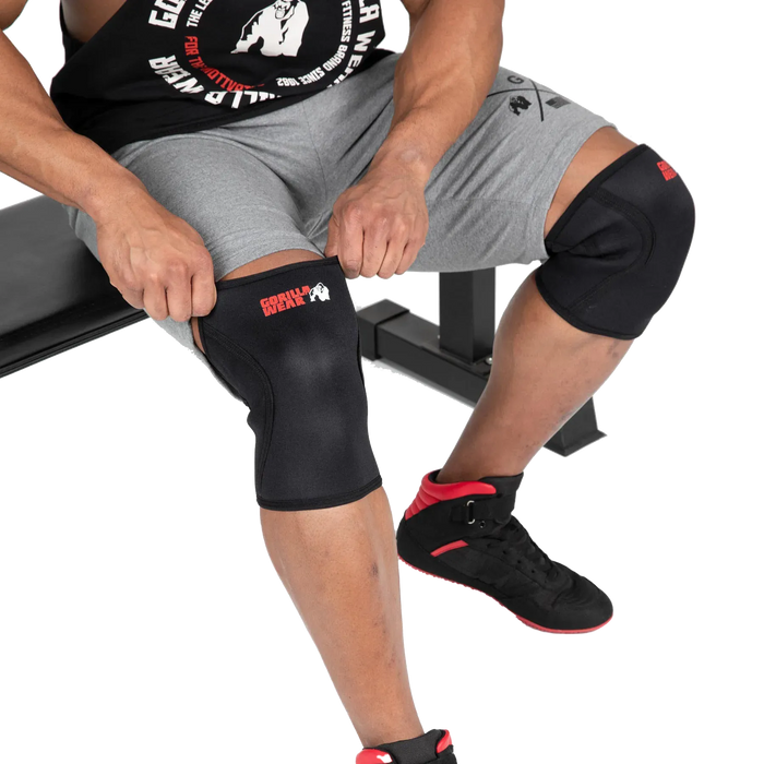 Gorilla Wear 7 MM Knee Sleeves, black