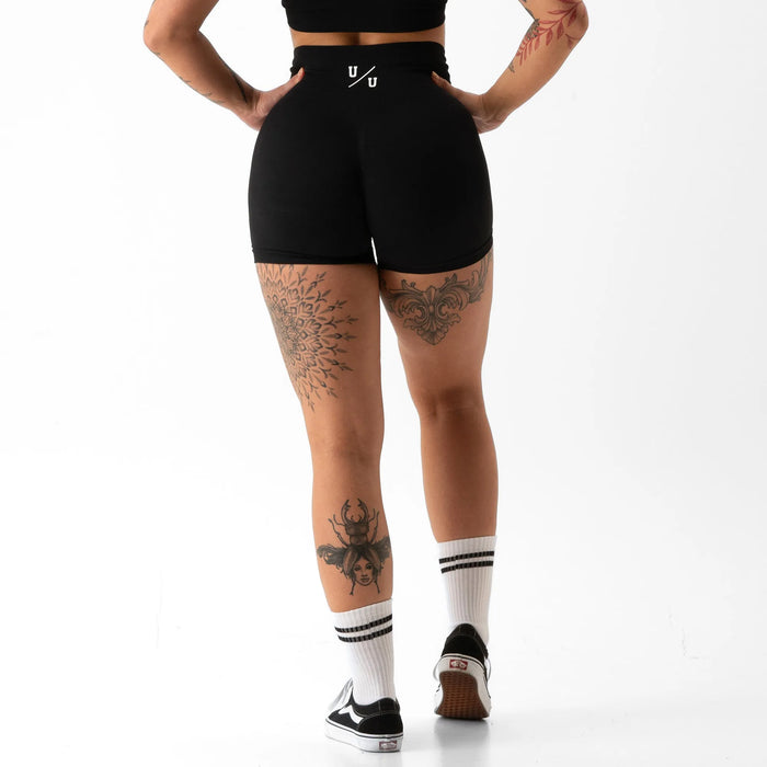 You Against You INFINITY Shorts/Träningsshorts - black